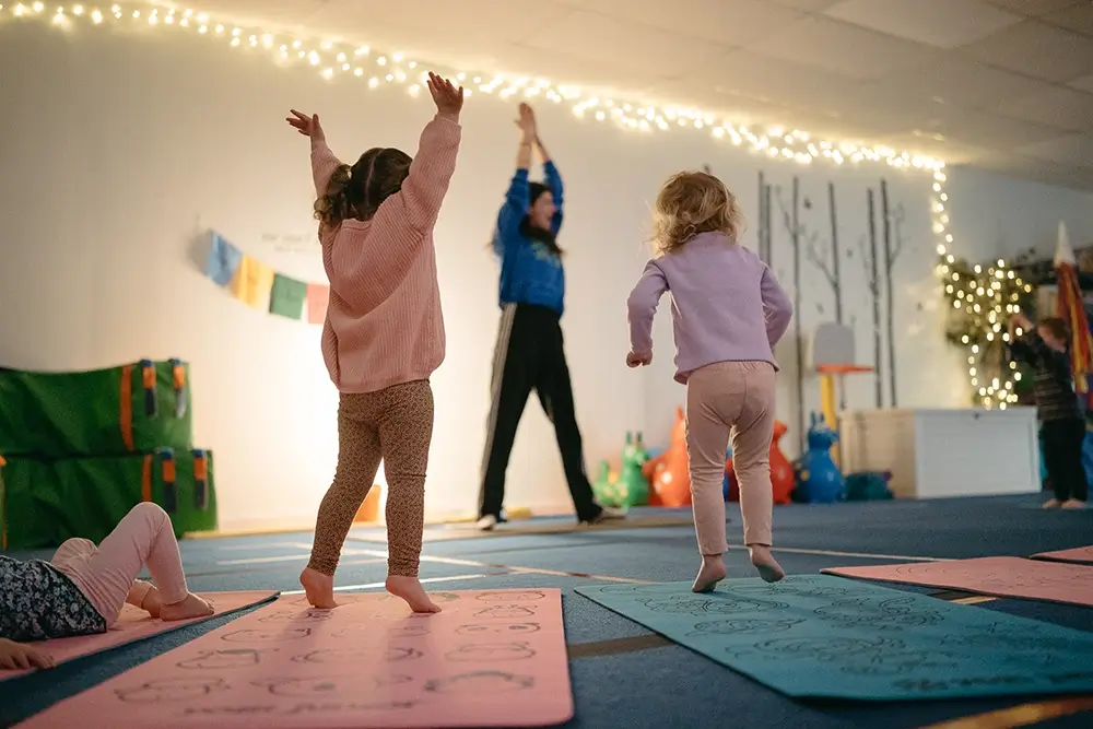 kids doing gymnastics