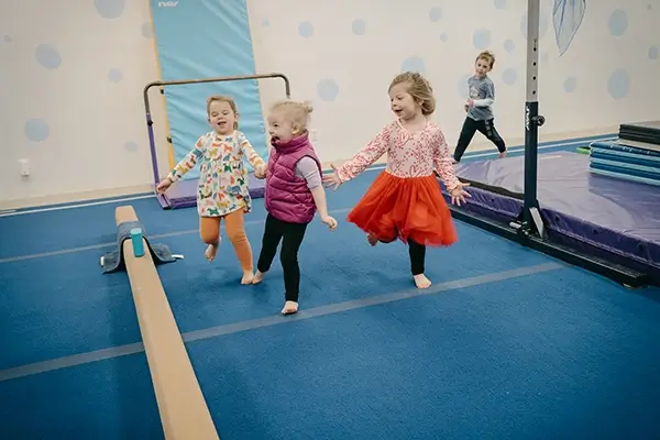 kids doing gymnastics